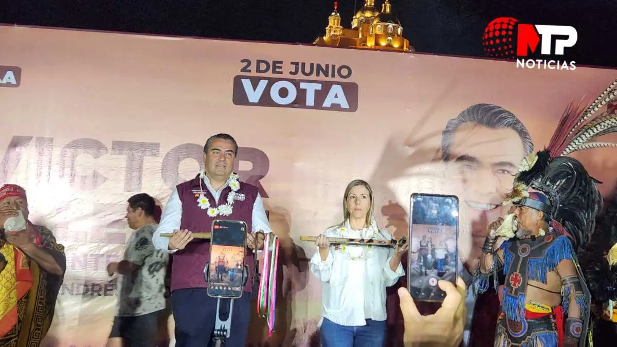 La noche de las ausencias en el arranque de campaña de Galeazzi en San Andrés Cholula