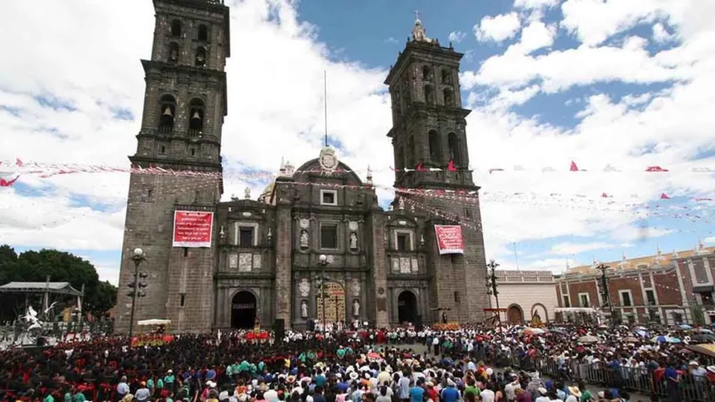 Catedral de Puebla en Semana Santa