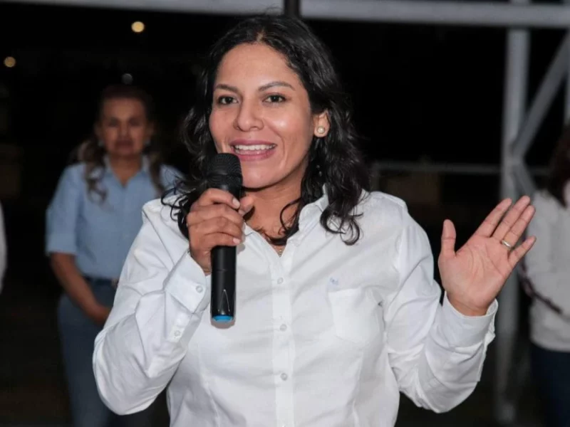 Combate a la corrupción y digitalizar todos los procesos del ayuntamiento, propone Lupita Cuautle
