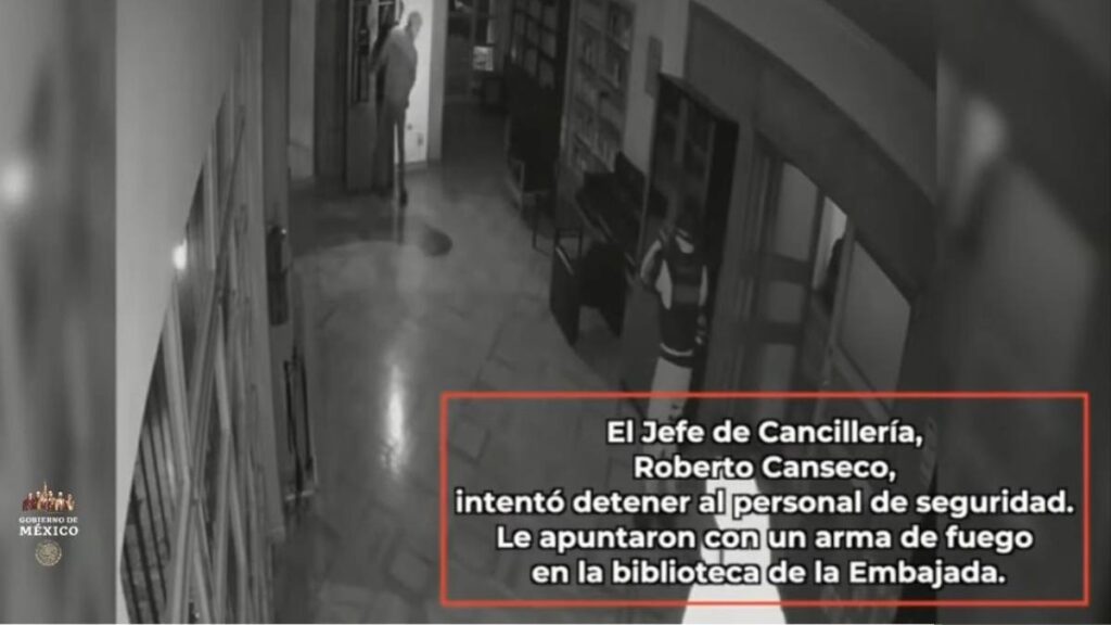 Apuntaron con un arma a Roberto Canseco, así fue el asalto a Embajada de México