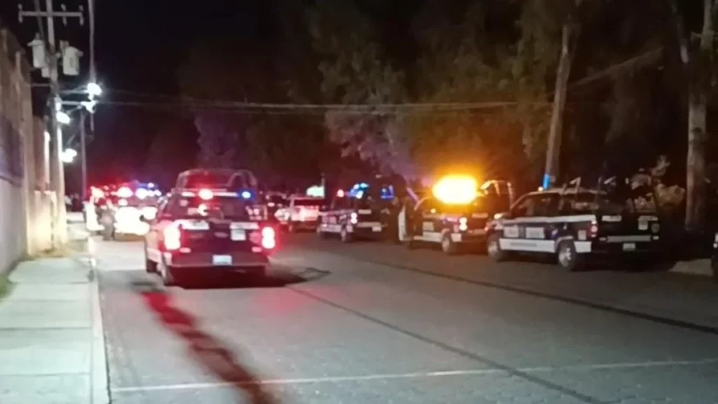 Linchan a policía en Zacatelco, Tlaxcala, tras asesinato de un taxista