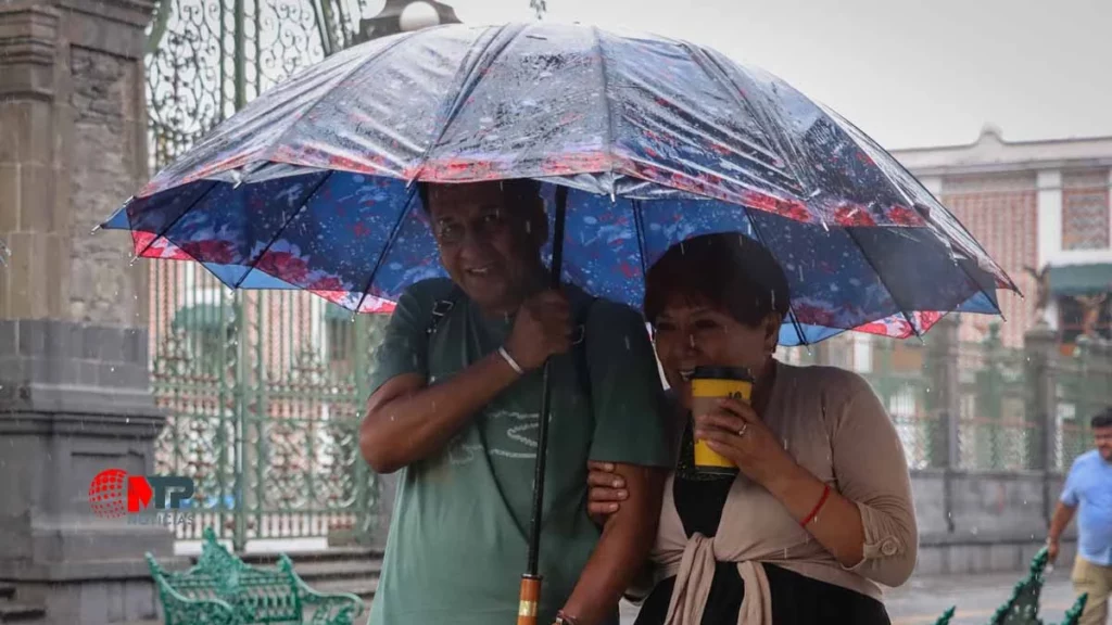 Ahora llega depresión tropical ‘Tres’ y mantendrá lluvias en Puebla