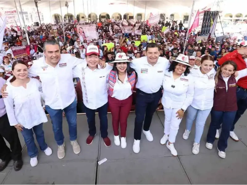 Mario Delgado viene a ‘unir’ a candidatos por Cholula ante diferencias