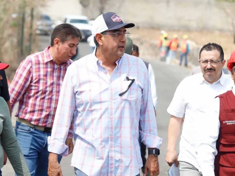 Supervisa Sergio Salomón avance de obras en cuatro puntos del estado