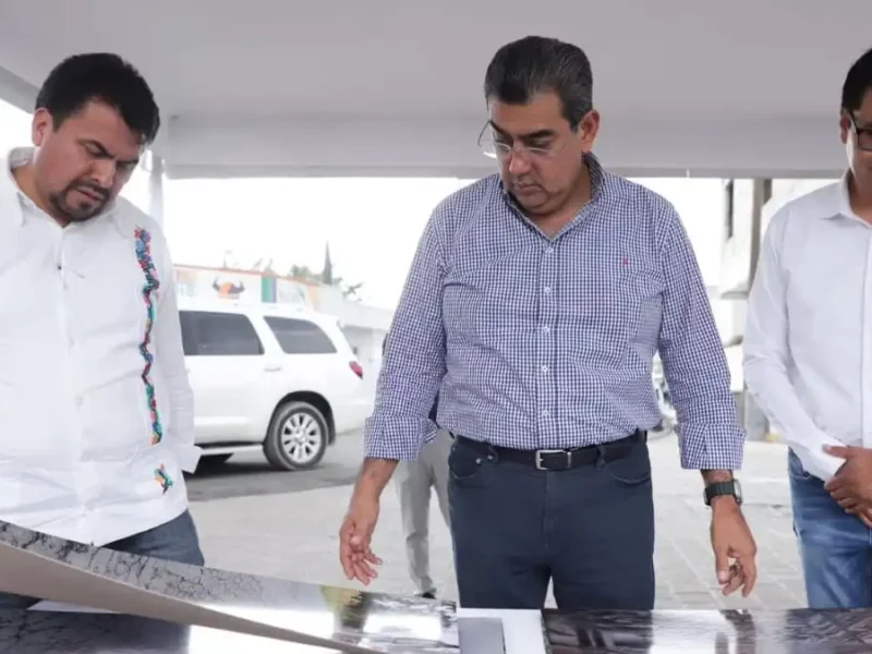 Sergio Salomón supervisa obras carreteras y encabeza reunión de seguridad en municipios