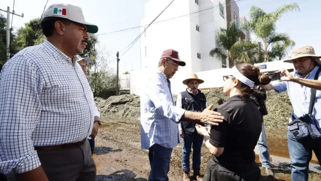 Supervisa Sergio Salomón retiro de granizo y apoyos en Puebla