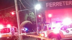 Se incendia talachería y muere el dueño en la 10 de Mayo, Puebla