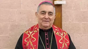Obispo Salvador Rangel: ¿andaba o no en motel con otro hombre y viagra?