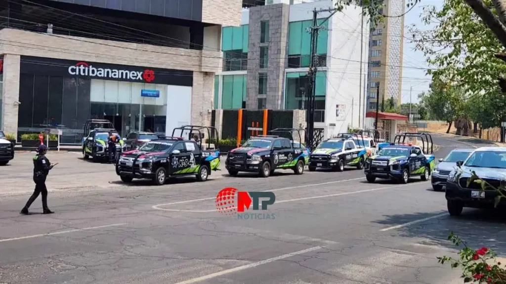 Pánico en plaza Centro Mayor: hombre amenaza con desatar balacera