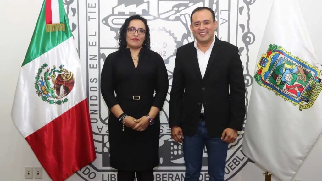 Investiga Congreso de Puebla por qué Eduardo Castillo dio contratos a medios fantasma