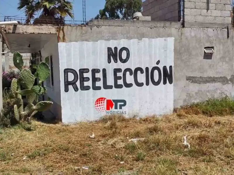 “No reelección”: pintan bardas en Cuautlancingo, protestan contra de Filomeno