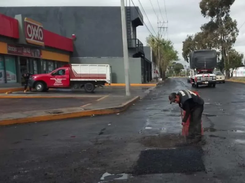 Ayuntamiento de Puebla tapa 22 mil baches en seis meses con inversión de 60 MDP