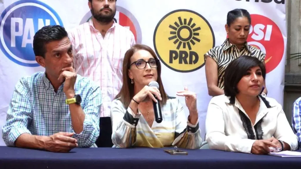 Buscan culpables de la derrota en PAN Puebla: expulsarán a traidores