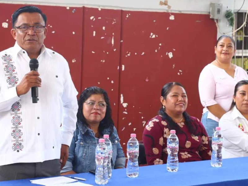 Voluntariado del Congreso de Puebla lleva Jornada de Salud Visual a Coxcatlán