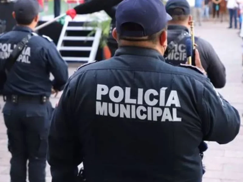 Exhiben a alcaldes de Pahuatlán y Ahuazotepec por contratar “policías” no acreditados