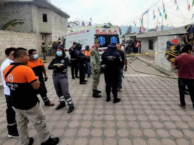 Tres muertos, entre ellos un niño, por explosión de gas en Palmar de Bravo