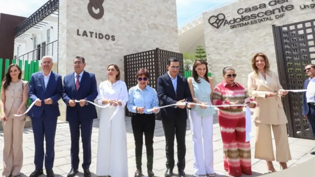 Gaby Bonilla y Sergio Salomón inauguran nueva Casa del Adolescente: “ahora ya no se quieren ir”