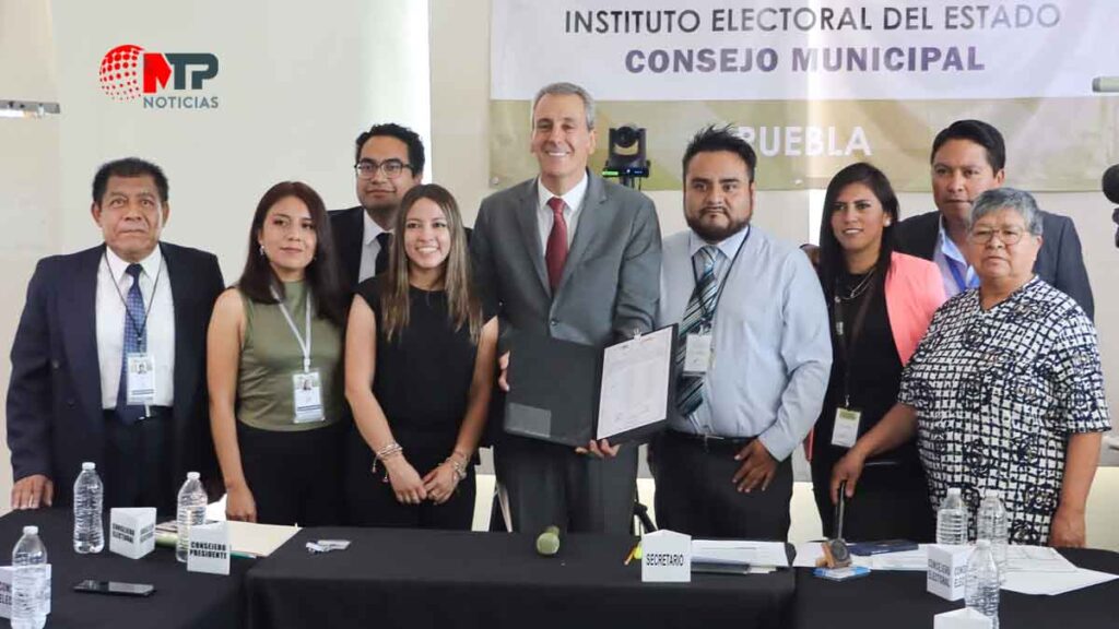 Pepe Chedraui recibe constancia de mayoría como alcalde electo de Puebla