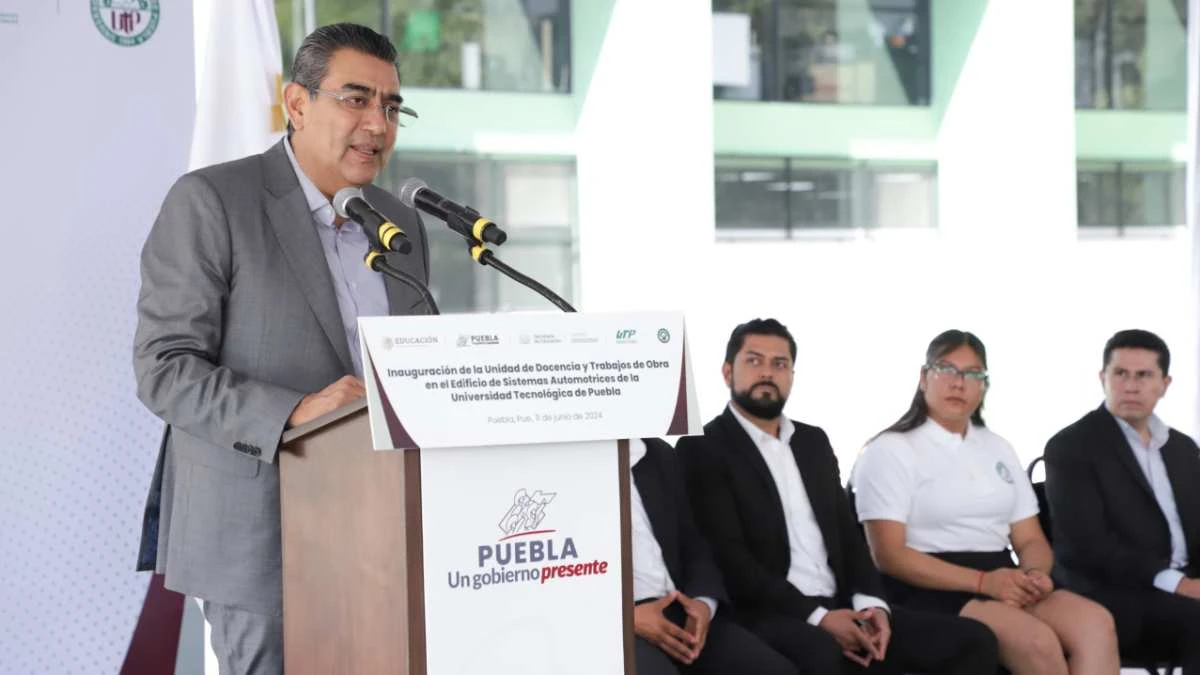 Sergio Salomón inaugura dos edificios en la UTP, con inversión de 6.8 MDP