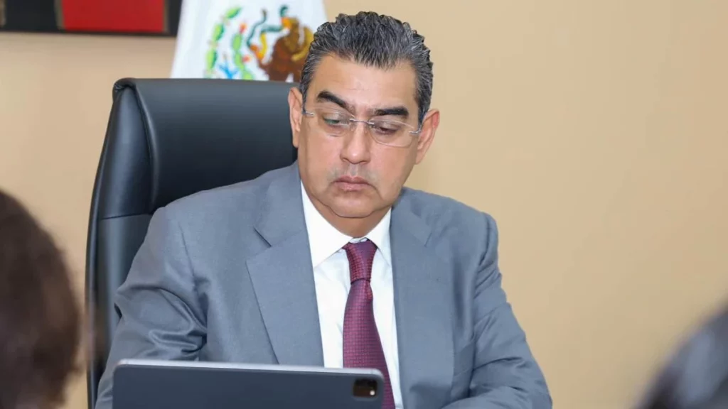 Sergio Salomón llama a la “prudencia” a políticos en inicio de votaciones en Puebla