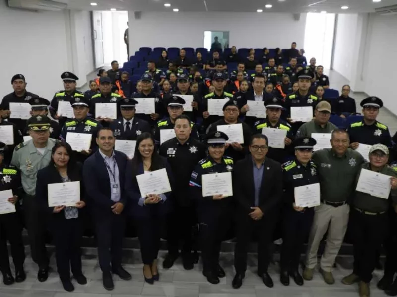 Culminan diplomado policías municipales de Puebla, impartido por Policía de Colombia