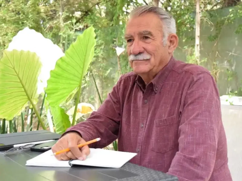 Después de 50 años de militancia, renuncia Paco Fraile al PAN Puebla