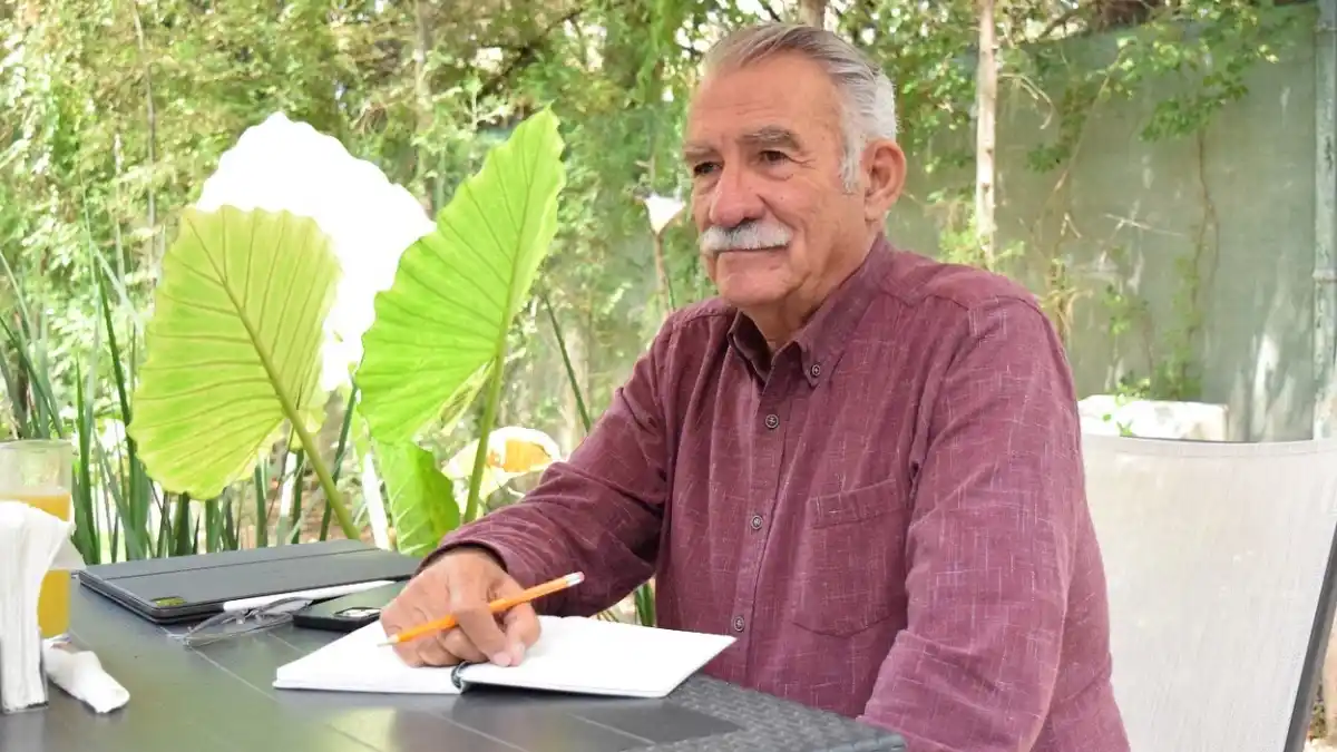 Después de 50 años de militancia, renuncia Paco Fraile al PAN Puebla