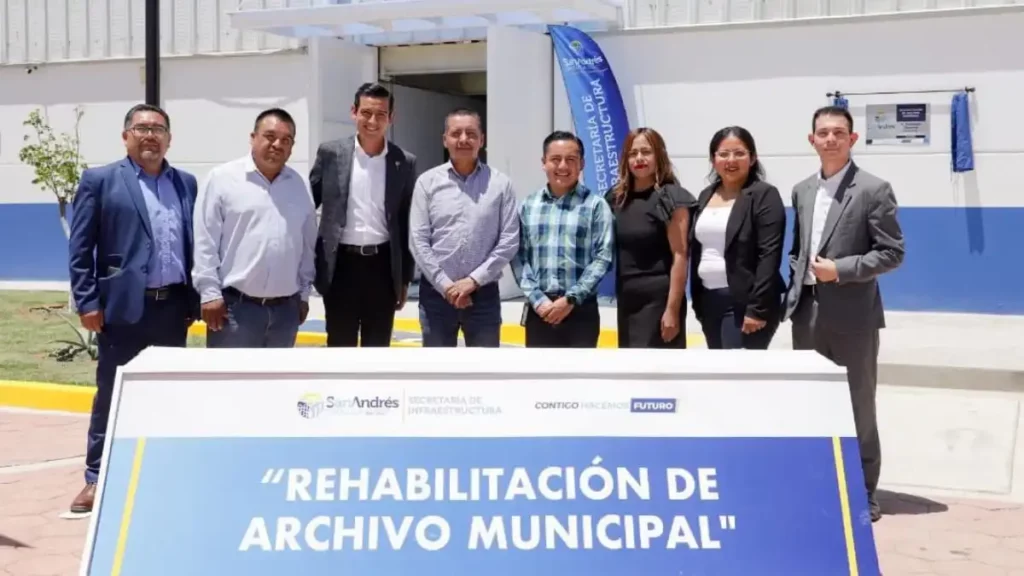 Edmundo Tlatehui inaugura rehabilitación de edificio de archivo municipal
