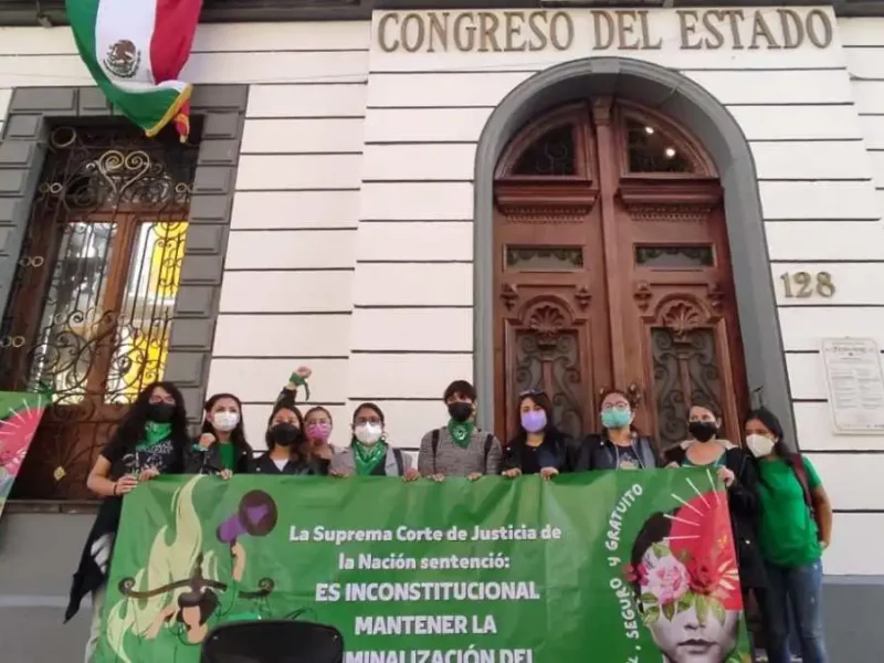 Aborto seguirá como delito en Puebla después de las 12 semanas, este es el dictamen