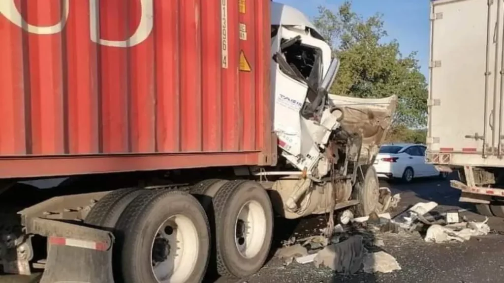 ¡Precaución! Por choque en la México-Puebla hay reducción de carriles