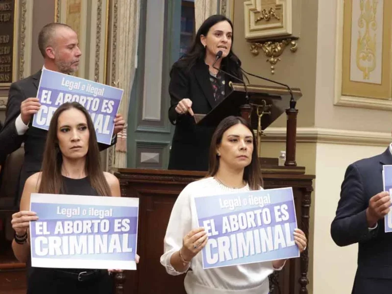 Con latidos de un feto, diputados panistas intentaron frenar despenalización del aborto en Puebla