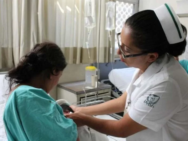 ¿Enfermera, buscas trabajo? Hay 200 plazas para el IMSS Bienestar en Puebla
