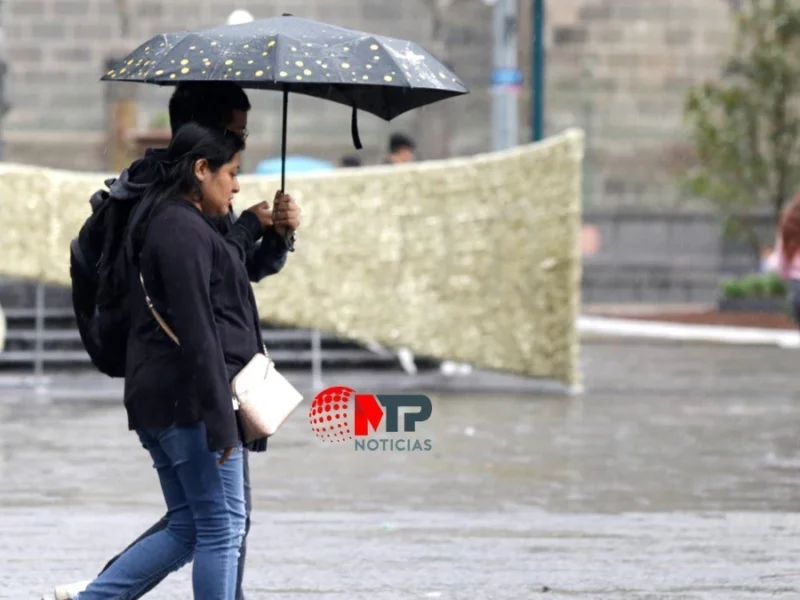 ¡No guardes el paraguas! Habrá fuertes lluvias en Puebla por onda tropical 11