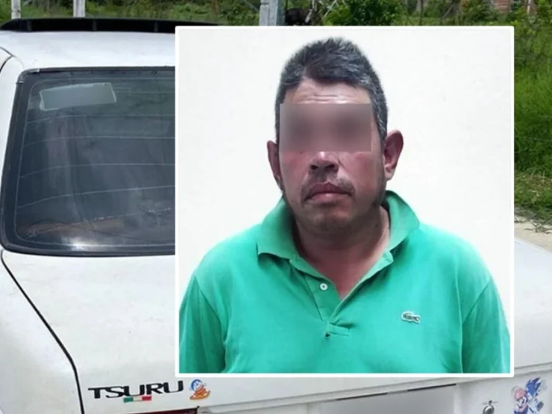 Policías estatales detienen a Juan con huachicol en Huauchinango