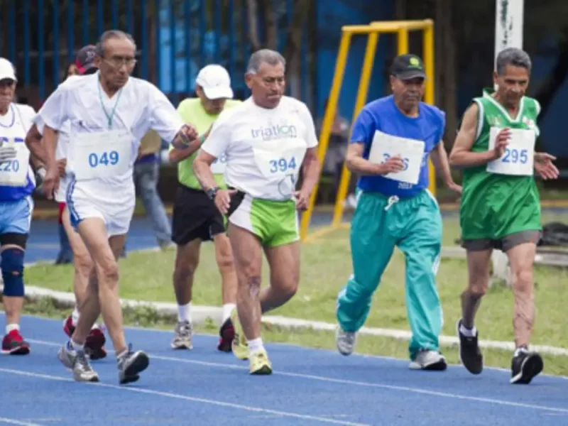 Natación, atletismo, danza: esto habrá en los juegos para adultos mayores en Puebla