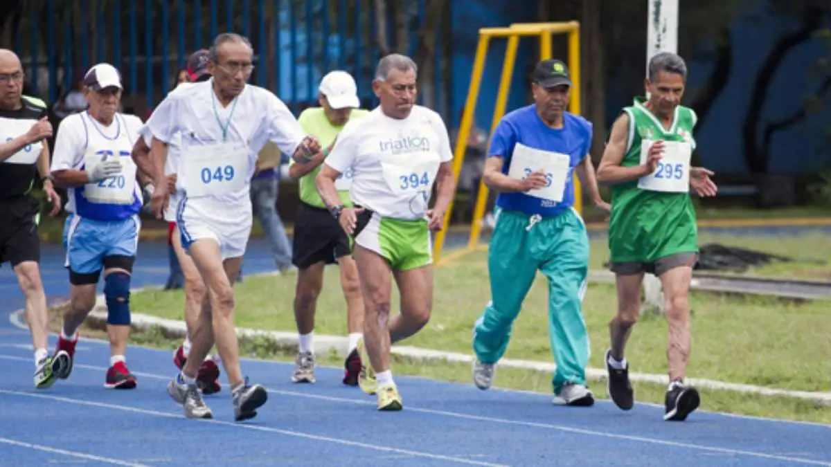 Natación, atletismo, danza: esto habrá en los juegos para adultos mayores en Puebla