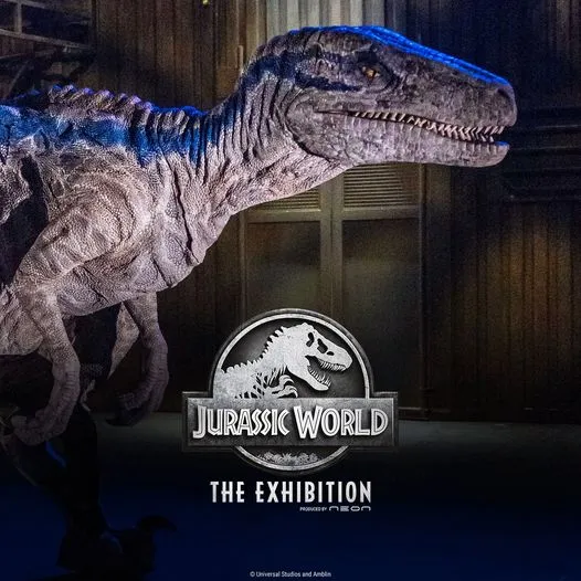 ¡No es broma! Roban dinosaurio de exposición Jurassic World en CDMX