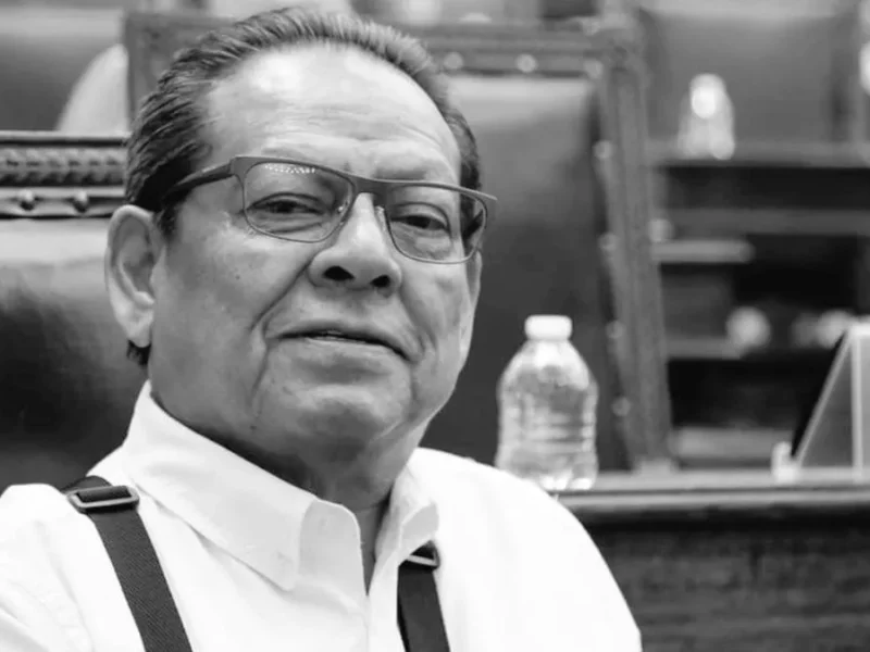 Muere Carlos Navarro, diputado local y dirigente del PSI en Puebla