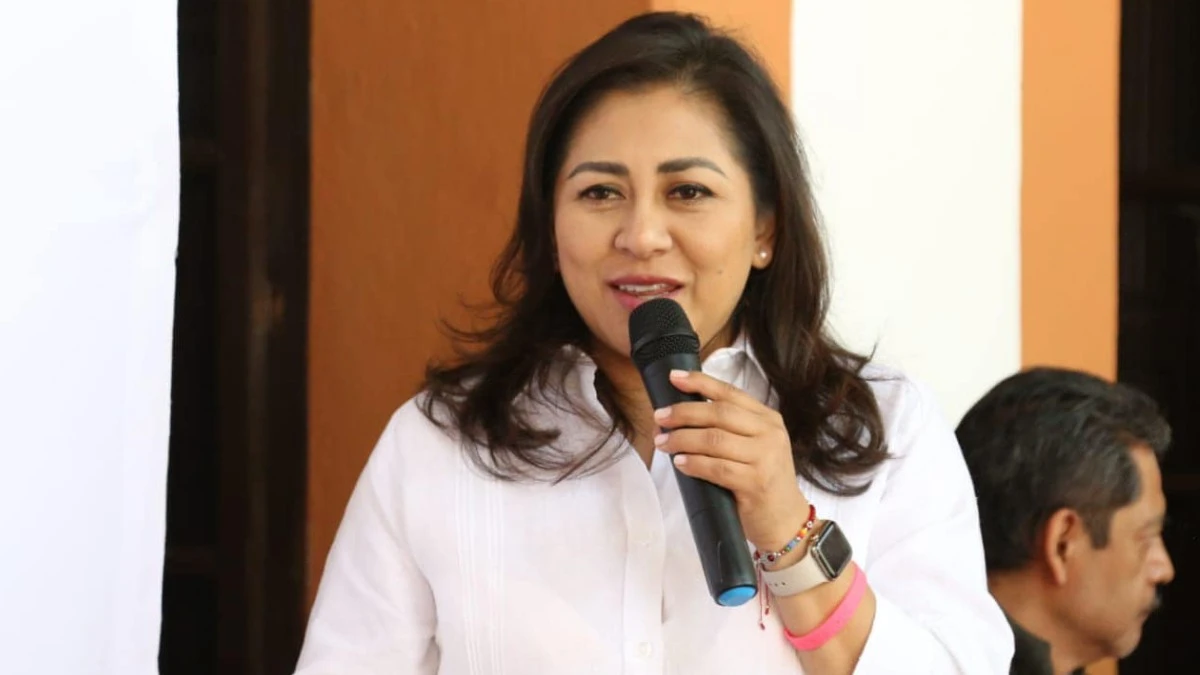 Nombran a Nadia Navarro como la nueva dirigente del PSI en Puebla