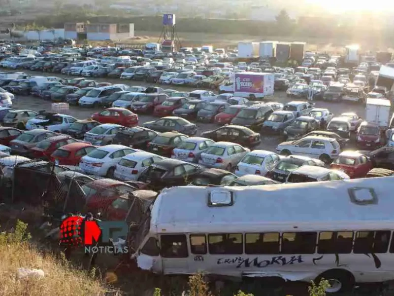 ¿Quién da más? Subasta Gobierno de Puebla 556 autos incautados por este monto