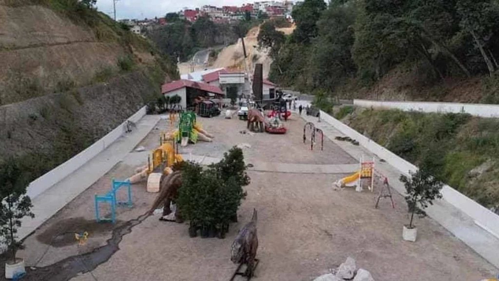 Lluvias dejan tercer muerto en Puebla, alud de tierra sepulta a Hugo en Teziutlán