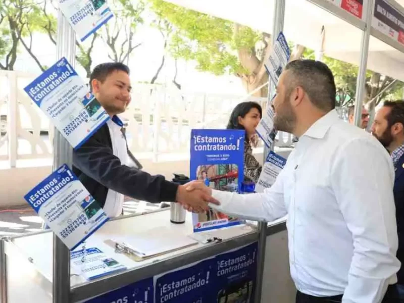 Inaugura Adán Domínguez la Feria del Empleo 2024 en Puebla