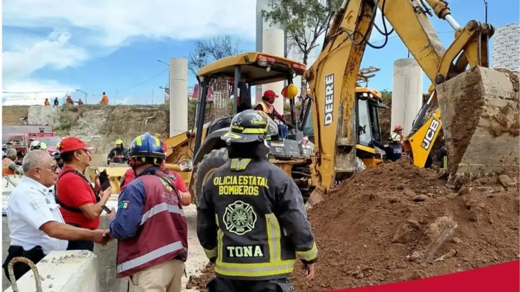 Constructora promete indemnización por muerte de trabajadores en distribuidor Atlixcáyotl