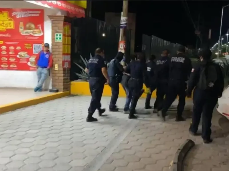 Ladrones asaltan a ministerial y él mata a uno, en Tehuacán