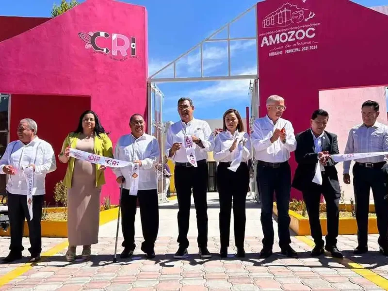 Mario de la Rosa en inauguración del CRI