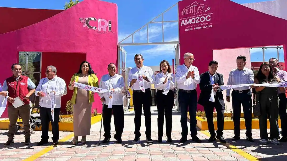 Mario de la Rosa en inauguración del CRI