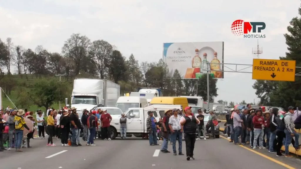 Autopista México-Puebla: suma 17 bloqueos en año y medio