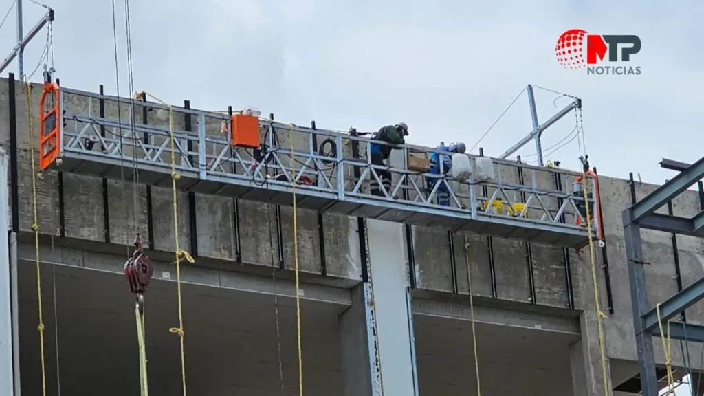 Cierre y recubrimiento de muros, así avanza construcción de IMSS San Alejandro