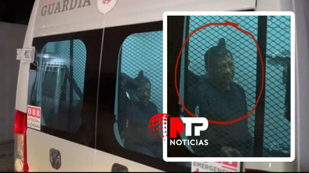 Con brazalete, Mario Marín ya está en prisión domiciliaria en Puebla: así fue su regreso (VIDEO)