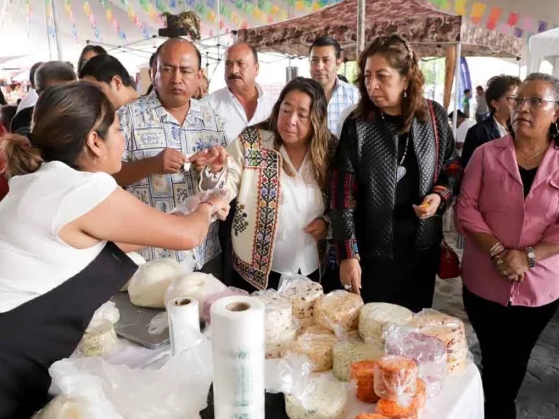 Inauguran la Feria del Queso 2024 en Santa María Tonantzintla